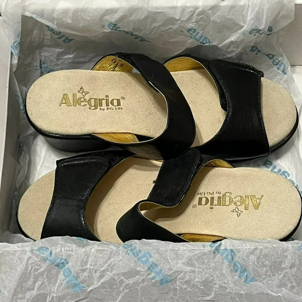 Alegria Asha‎ Black Crackle Black Leather Sandals Size 36